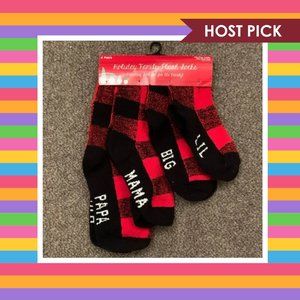 Bear Holiday Family Plush Sock Set